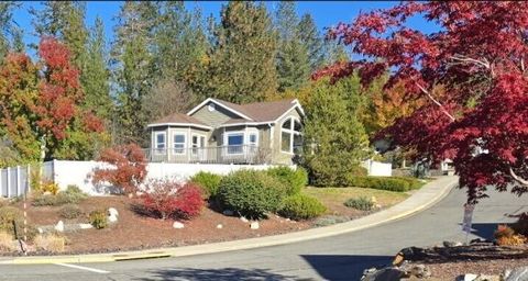 Photo of 212 Wagon Wheel Drive, Grants Pass, OR 97527 (MLS # 220213080)