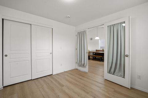 Tiny photo for 319 SW 33rd Drive, Redmond, OR 97756 (MLS # 220217035)