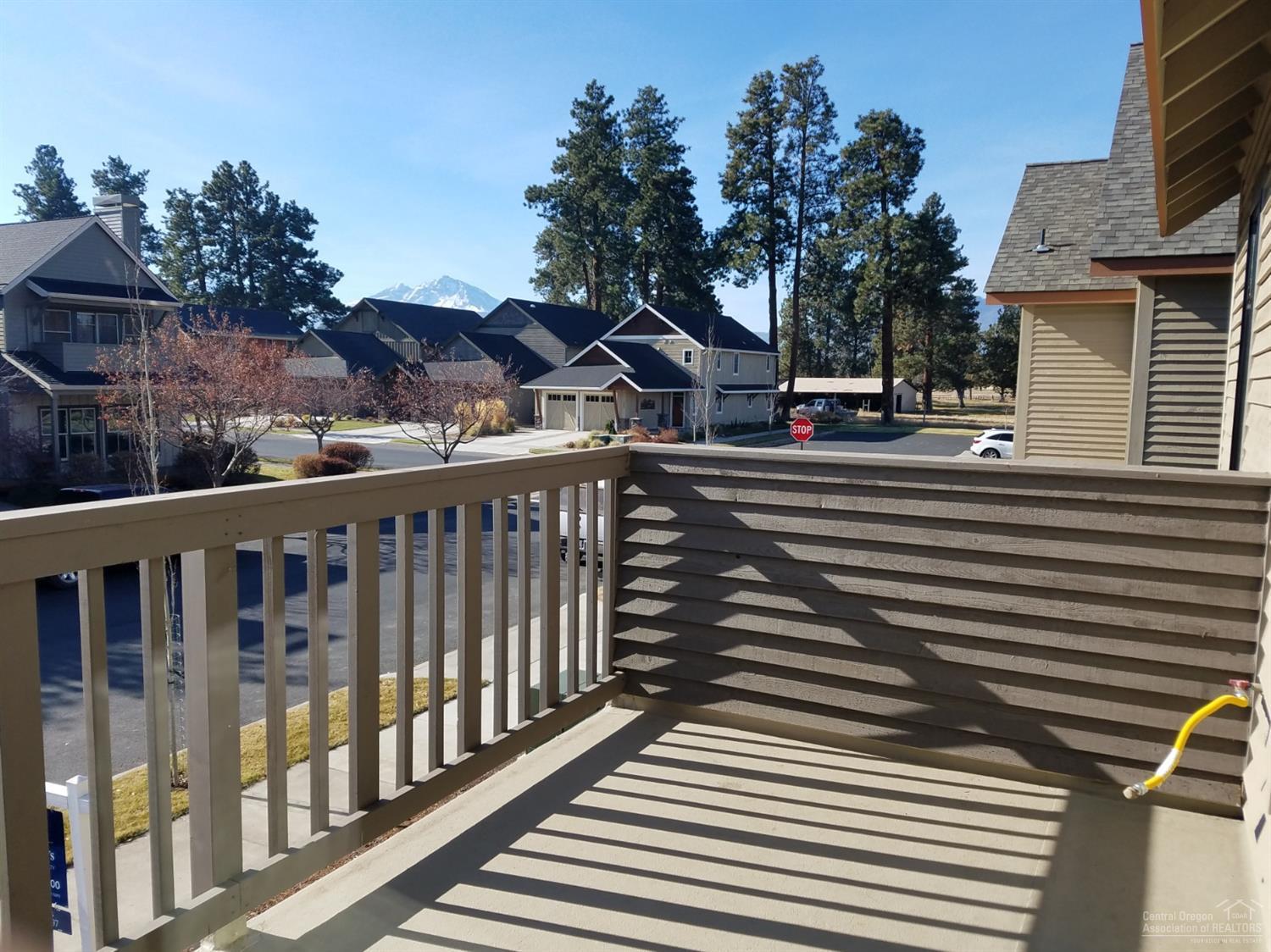 Pine Meadow Vill - Residential