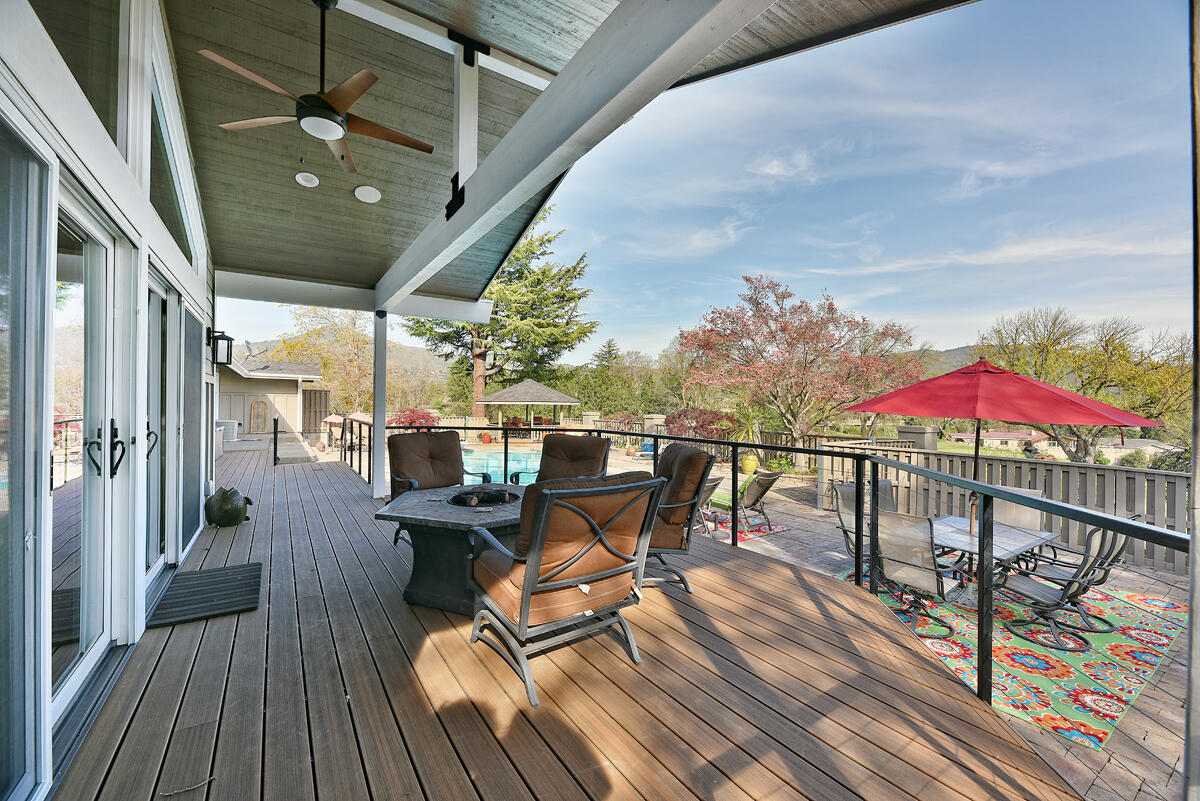 Rogue Valley Estates Subdivision - Residential