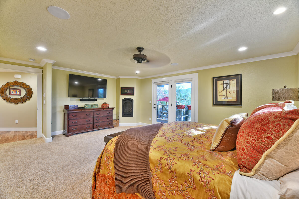 Rogue Valley Estates Subdivision - Residential