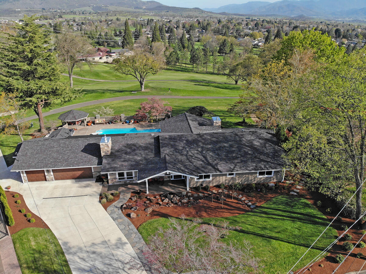 Rogue Valley Estates Subdivision - Residential