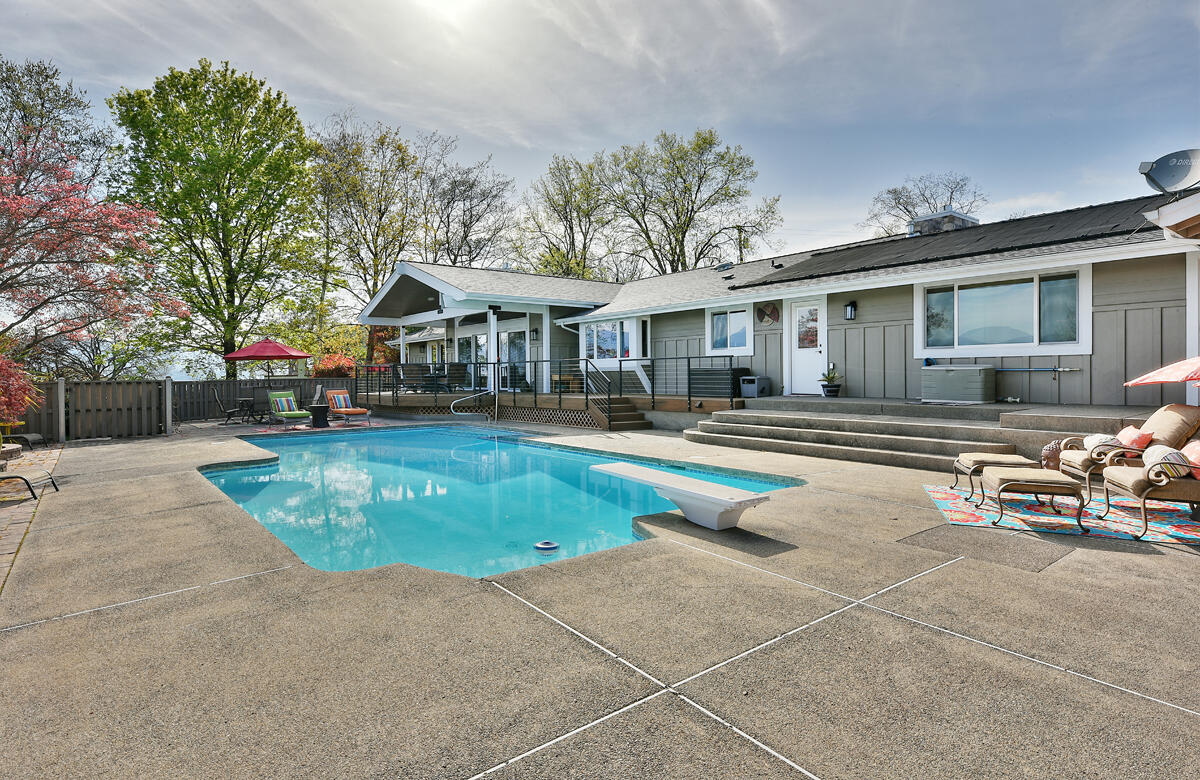 Rogue Valley Estates Subdivision - Residential