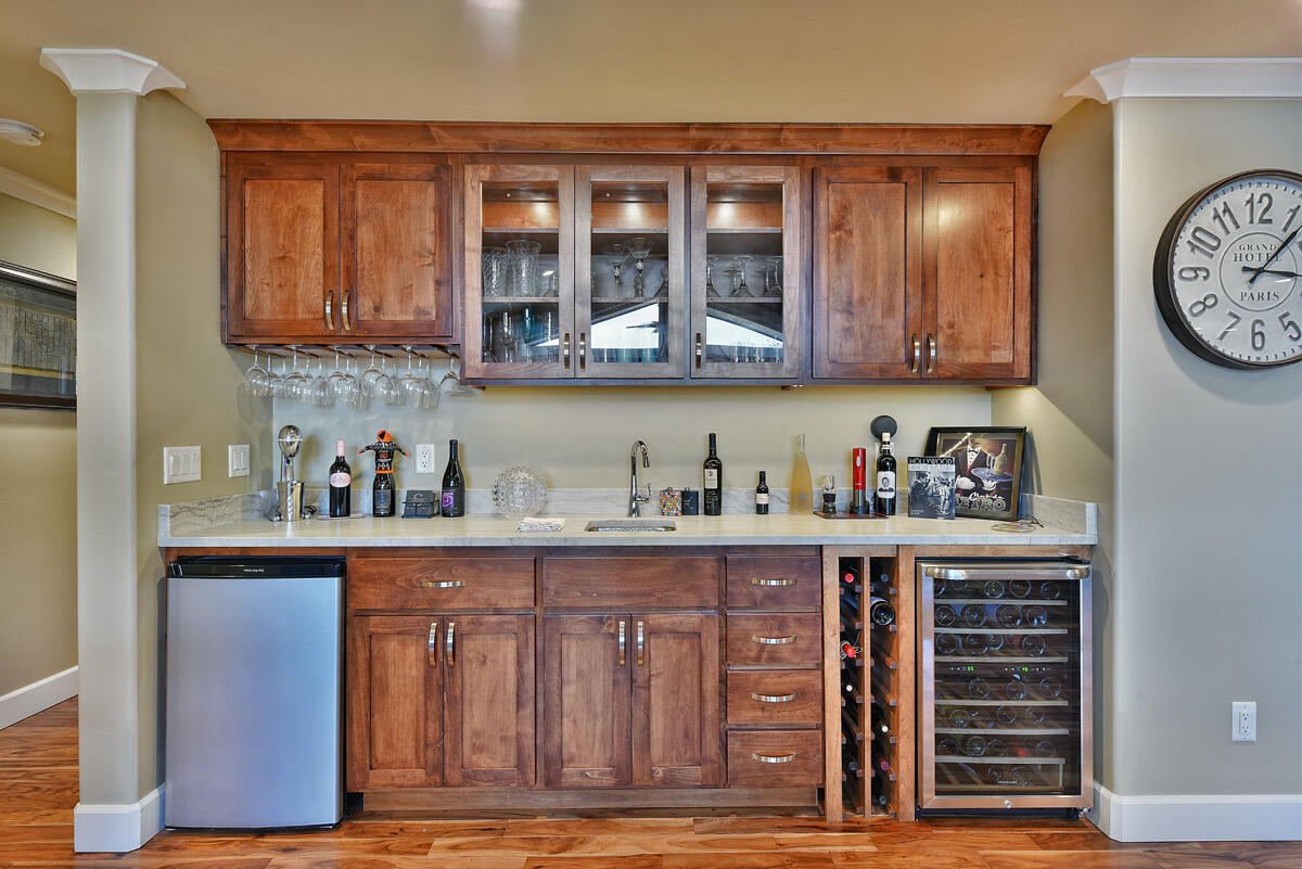 Rogue Valley Estates Subdivision - Residential