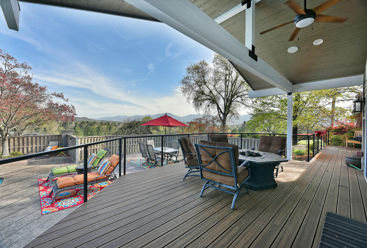 Rogue Valley Estates Subdivision - Residential