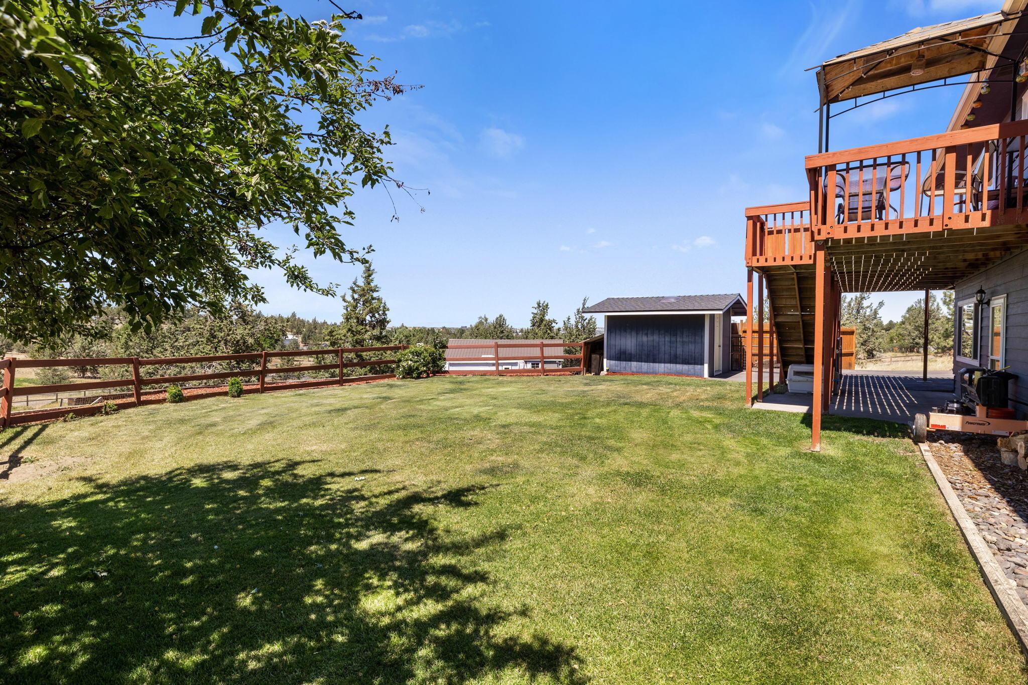 Madras Ranchos - Residential