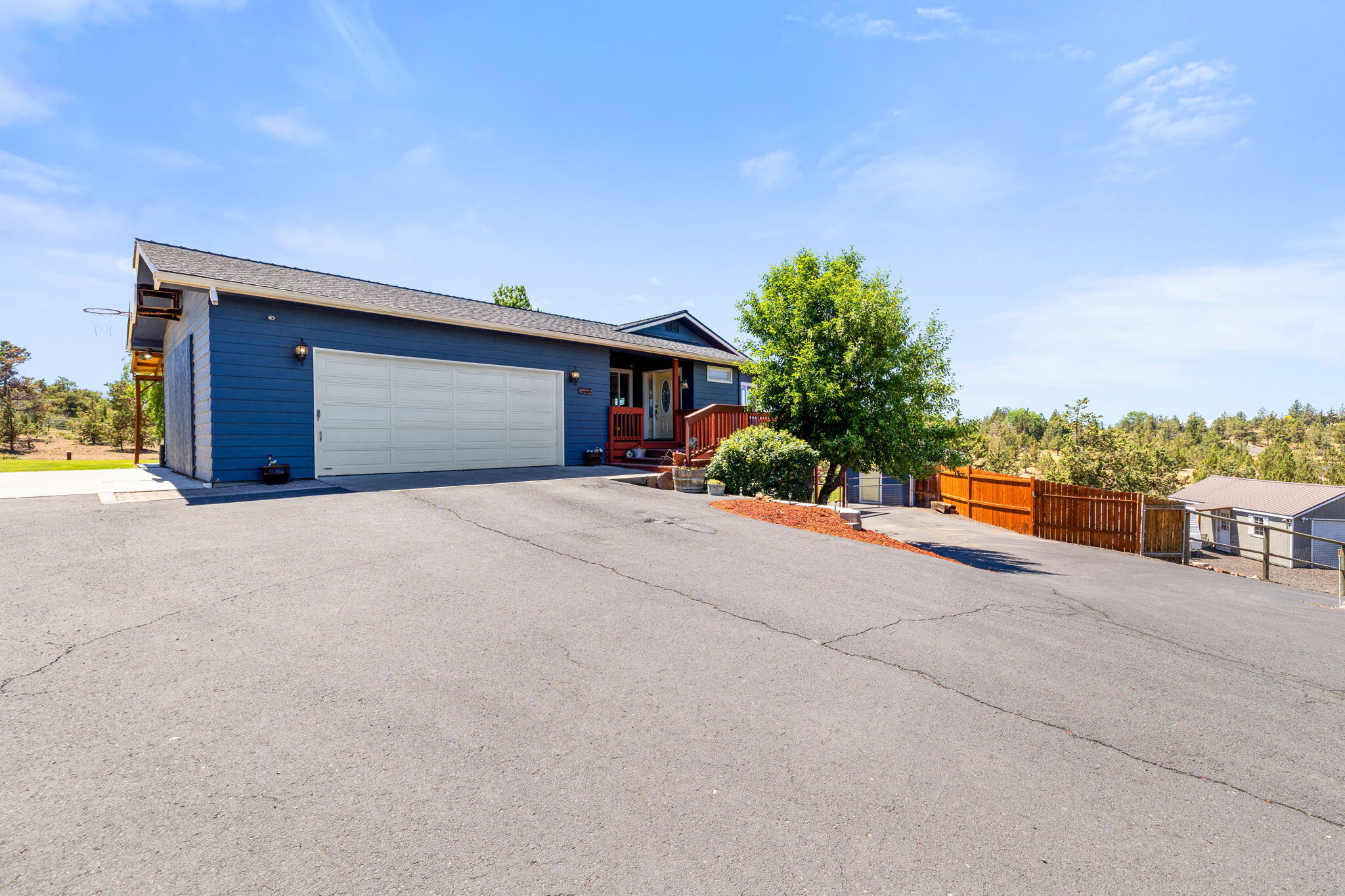 Madras Ranchos - Residential