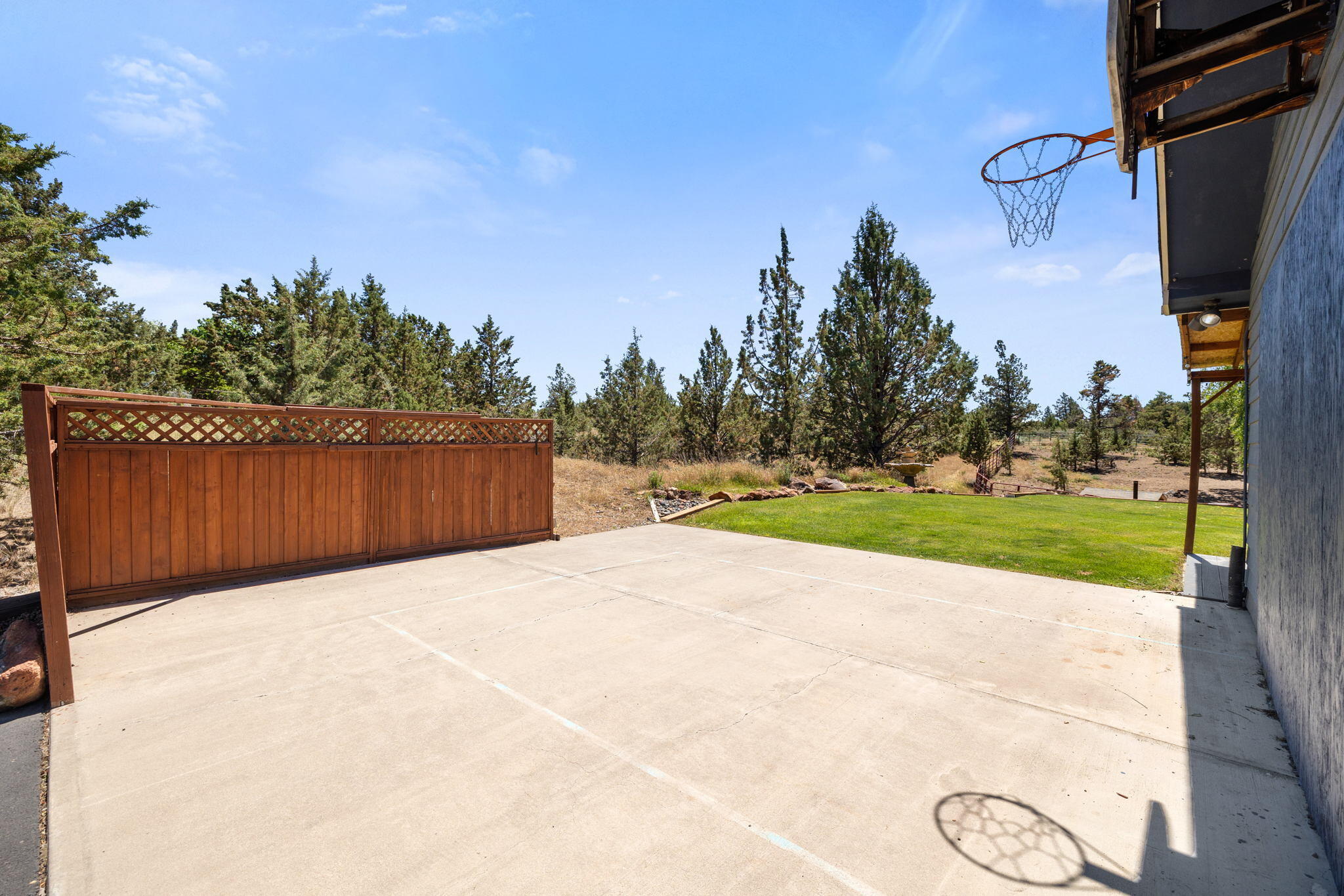 Madras Ranchos - Residential