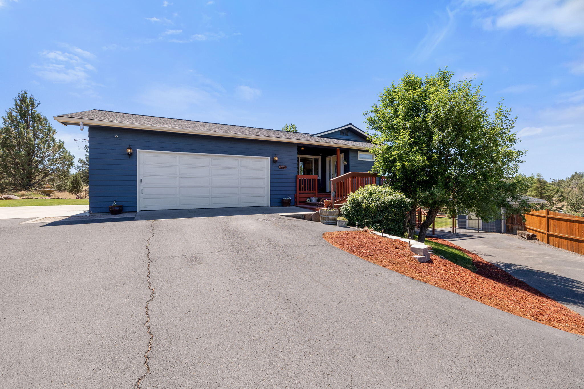 Madras Ranchos - Residential