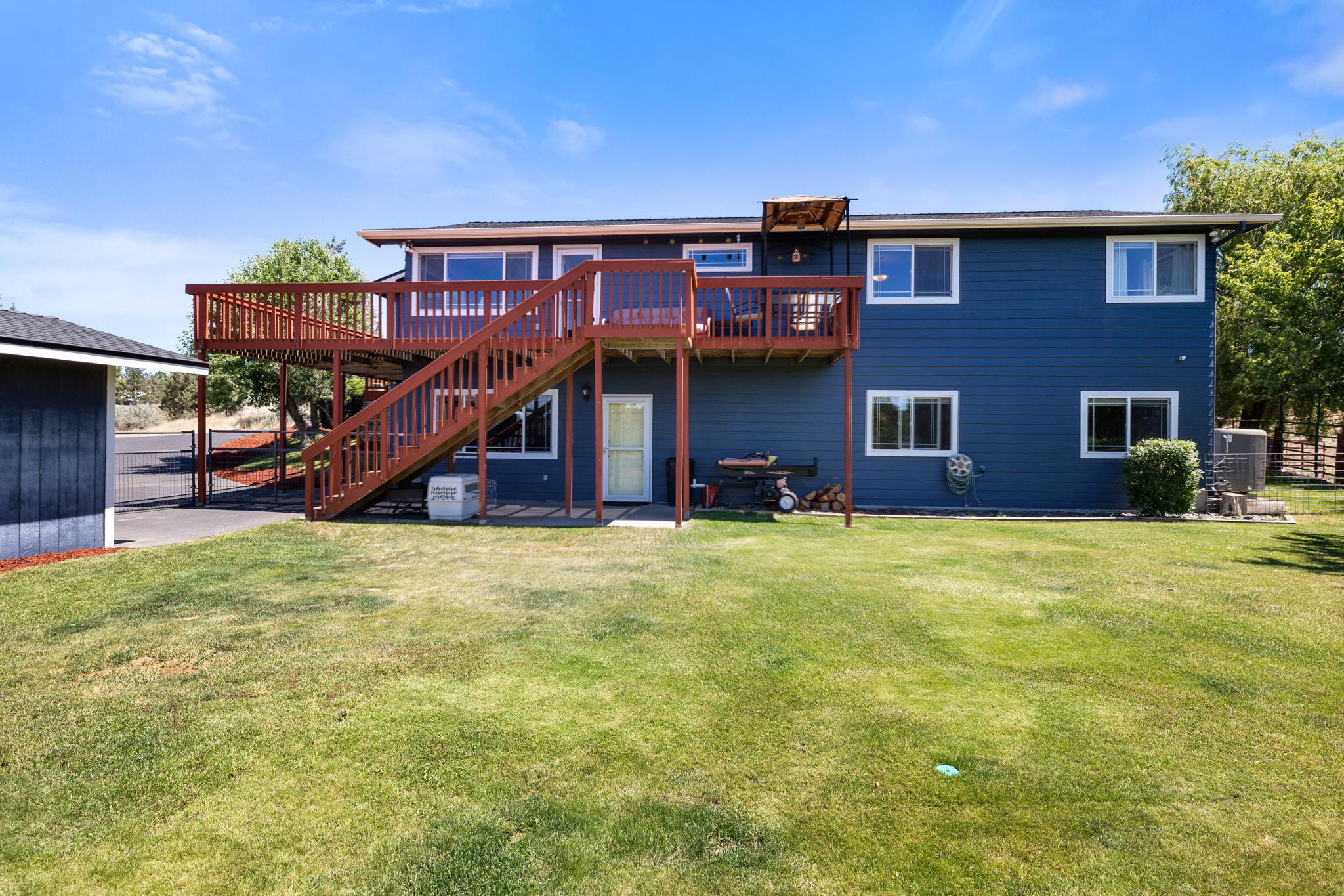 Madras Ranchos - Residential