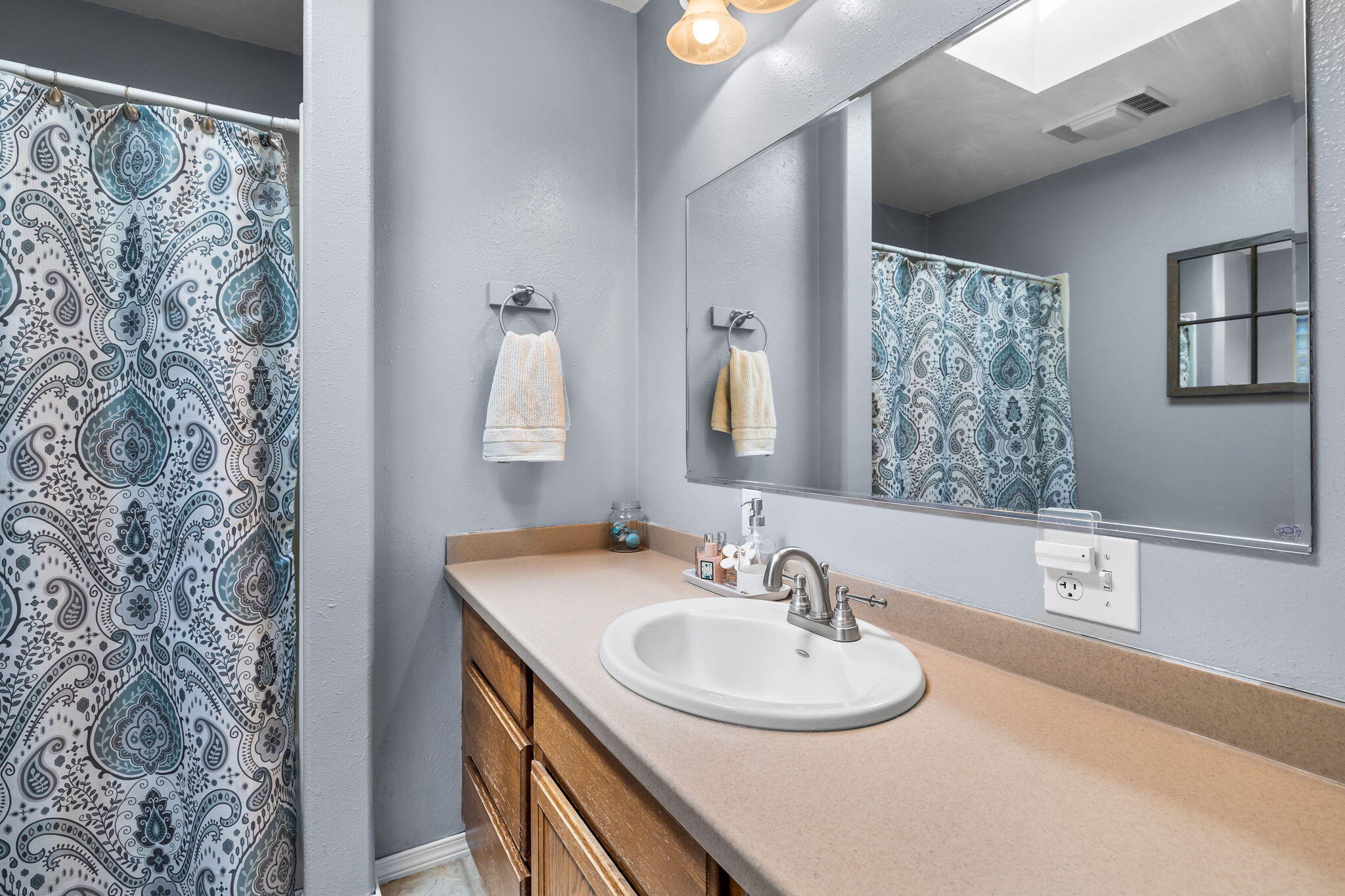 Madras Ranchos - Residential