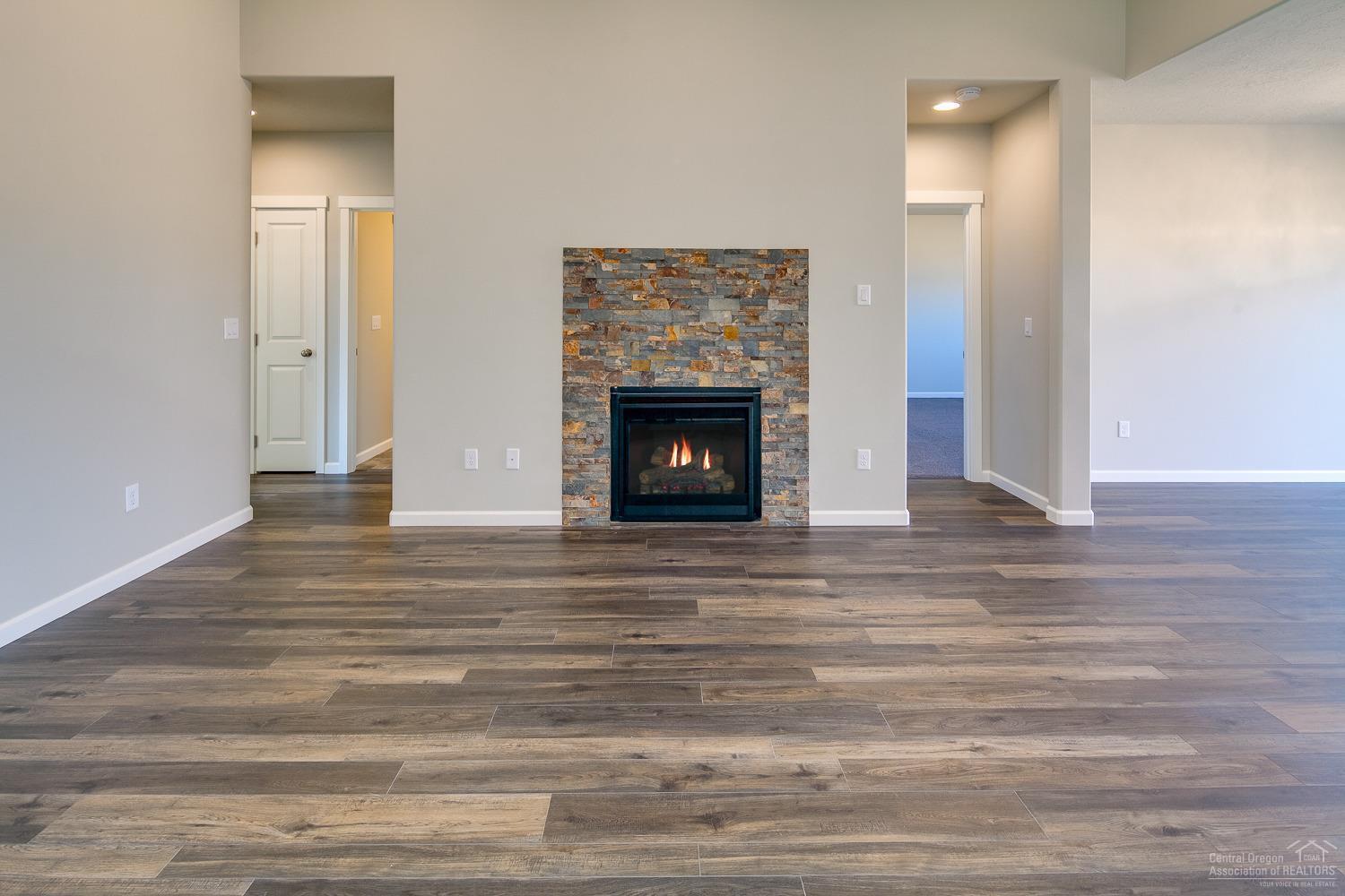 Fieldstone Crossing - Residential