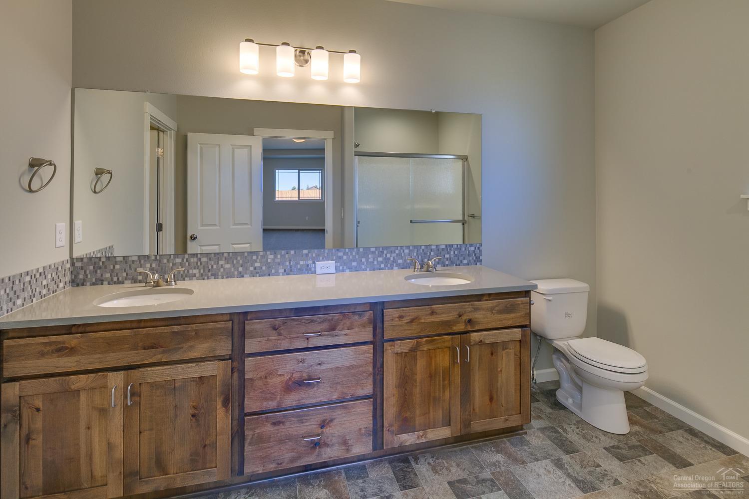 Fieldstone Crossing - Residential