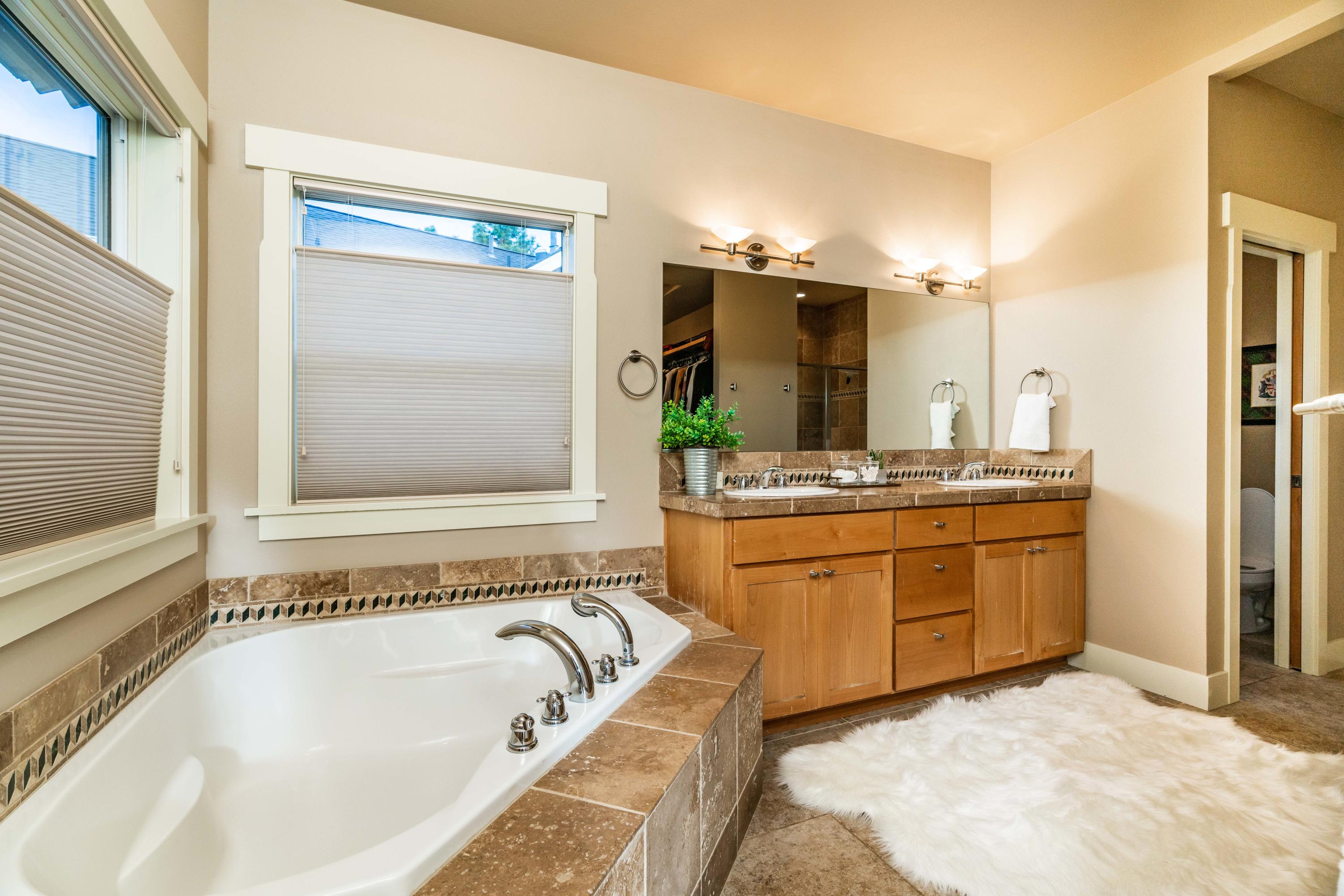 Awbrey Village - Residential