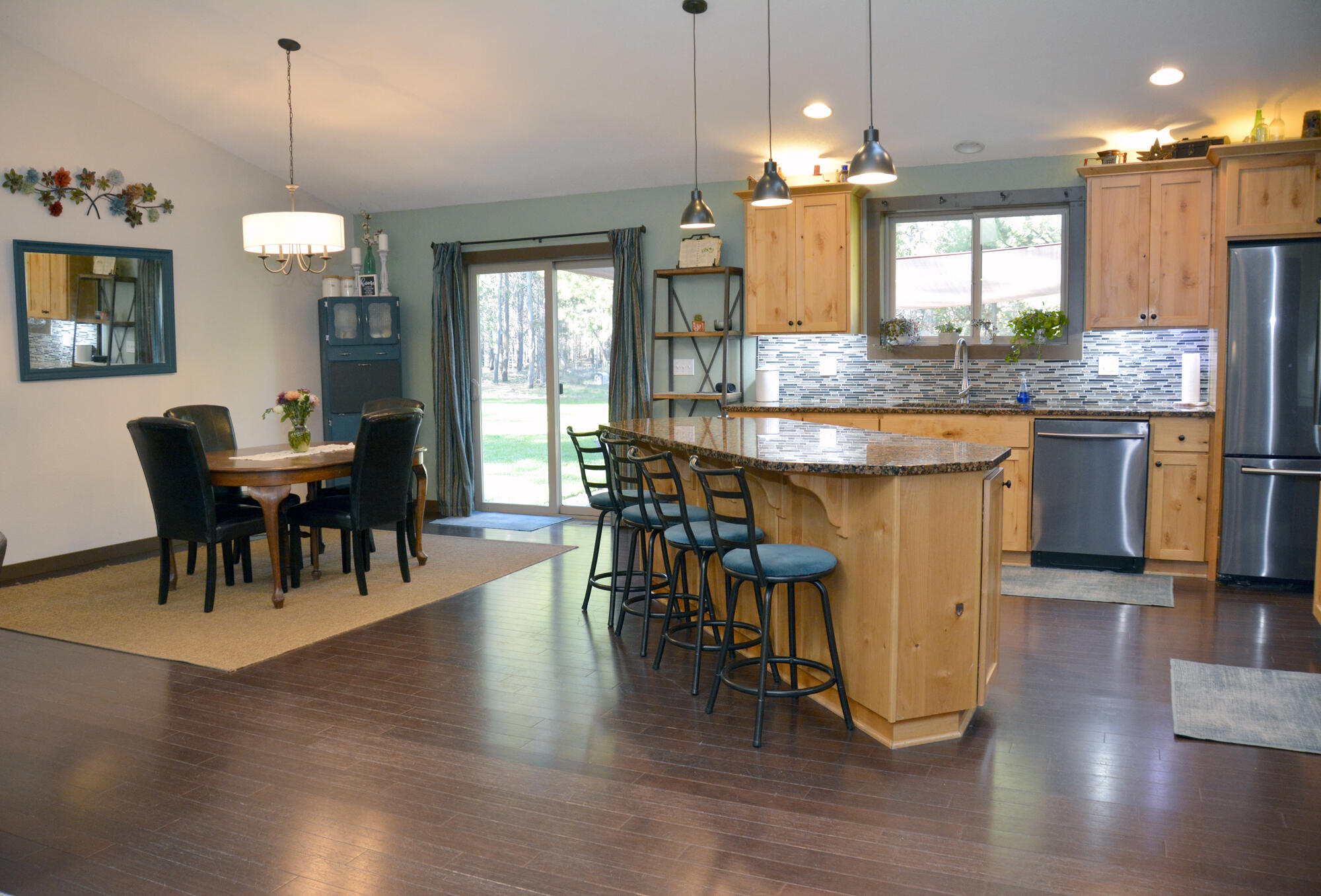 52875 Rainbow Drive