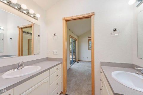 Tiny photo for 205 N Rope Place, Sisters, OR 97759 (MLS # 220230034)