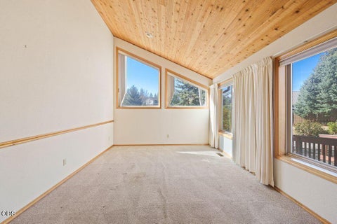 Tiny photo for 205 N Rope Place, Sisters, OR 97759 (MLS # 220230034)