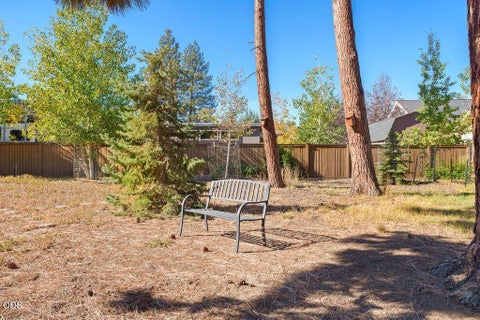 Tiny photo for 205 N Rope Place, Sisters, OR 97759 (MLS # 220230034)