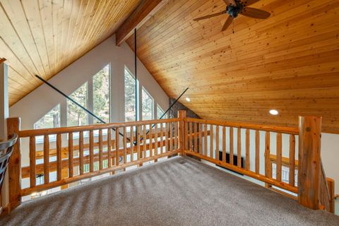 Tiny photo for 4649 Harrier Drive, Klamath Falls, OR 97601 (MLS # 220211906)