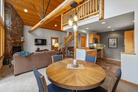 Tiny photo for 4649 Harrier Drive, Klamath Falls, OR 97601 (MLS # 220211906)