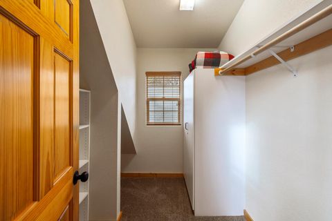 Tiny photo for 4649 Harrier Drive, Klamath Falls, OR 97601 (MLS # 220211906)