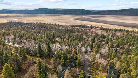 Tiny photo for 4649 Harrier Drive, Klamath Falls, OR 97601 (MLS # 220211906)