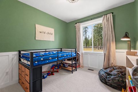 Tiny photo for 147904 Mabel Drive, La Pine, OR 97739 (MLS # 220215839)