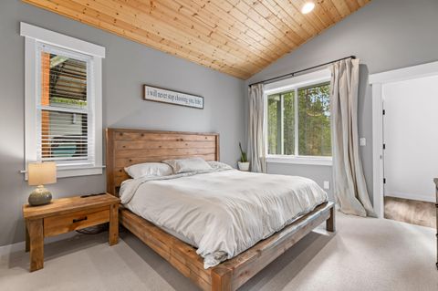 Tiny photo for 147904 Mabel Drive, La Pine, OR 97739 (MLS # 220215839)