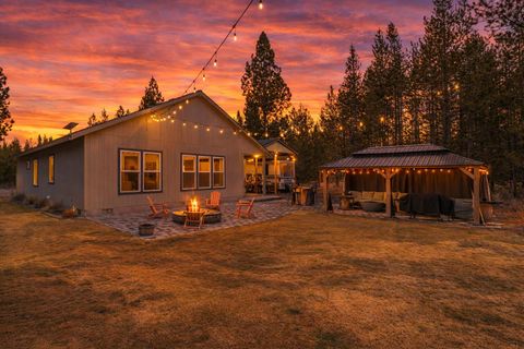 Tiny photo for 147904 Mabel Drive, La Pine, OR 97739 (MLS # 220215839)