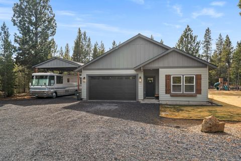Tiny photo for 147904 Mabel Drive, La Pine, OR 97739 (MLS # 220215839)