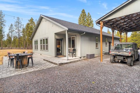 Tiny photo for 147904 Mabel Drive, La Pine, OR 97739 (MLS # 220215839)