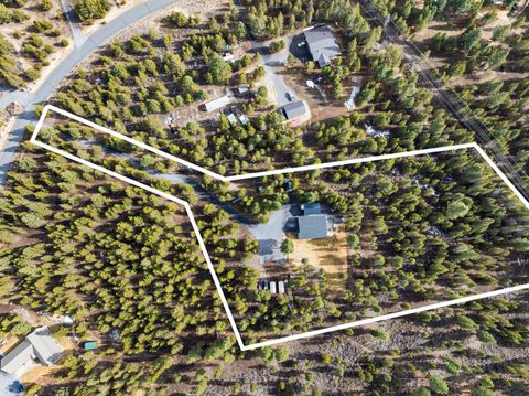 Tiny photo for 147904 Mabel Drive, La Pine, OR 97739 (MLS # 220215839)