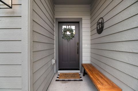 Tiny photo for 147904 Mabel Drive, La Pine, OR 97739 (MLS # 220215839)