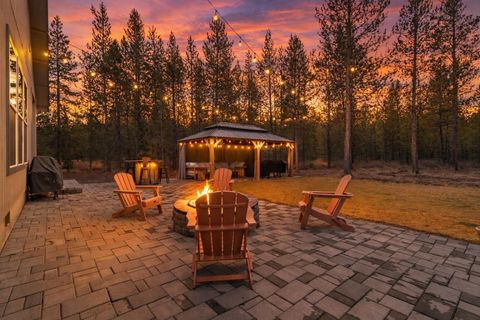 Tiny photo for 147904 Mabel Drive, La Pine, OR 97739 (MLS # 220215839)