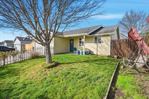 Tiny photo for 3851 Agate Meadows Court, White City, OR 97503 (MLS # 220215382)