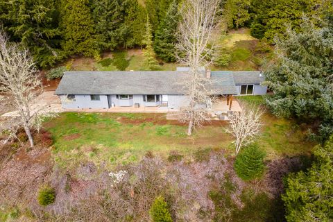 Tiny photo for 48187 McFarland Road, Oakridge, OR 97463 (MLS # 220216903)
