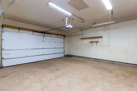 Tiny photo for 48187 McFarland Road, Oakridge, OR 97463 (MLS # 220216903)