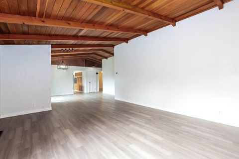 Tiny photo for 48187 McFarland Road, Oakridge, OR 97463 (MLS # 220216903)