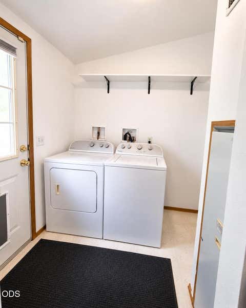 Tiny photo for 275 Sallsten Road, Grants Pass, OR 97527 (MLS # 220227202)