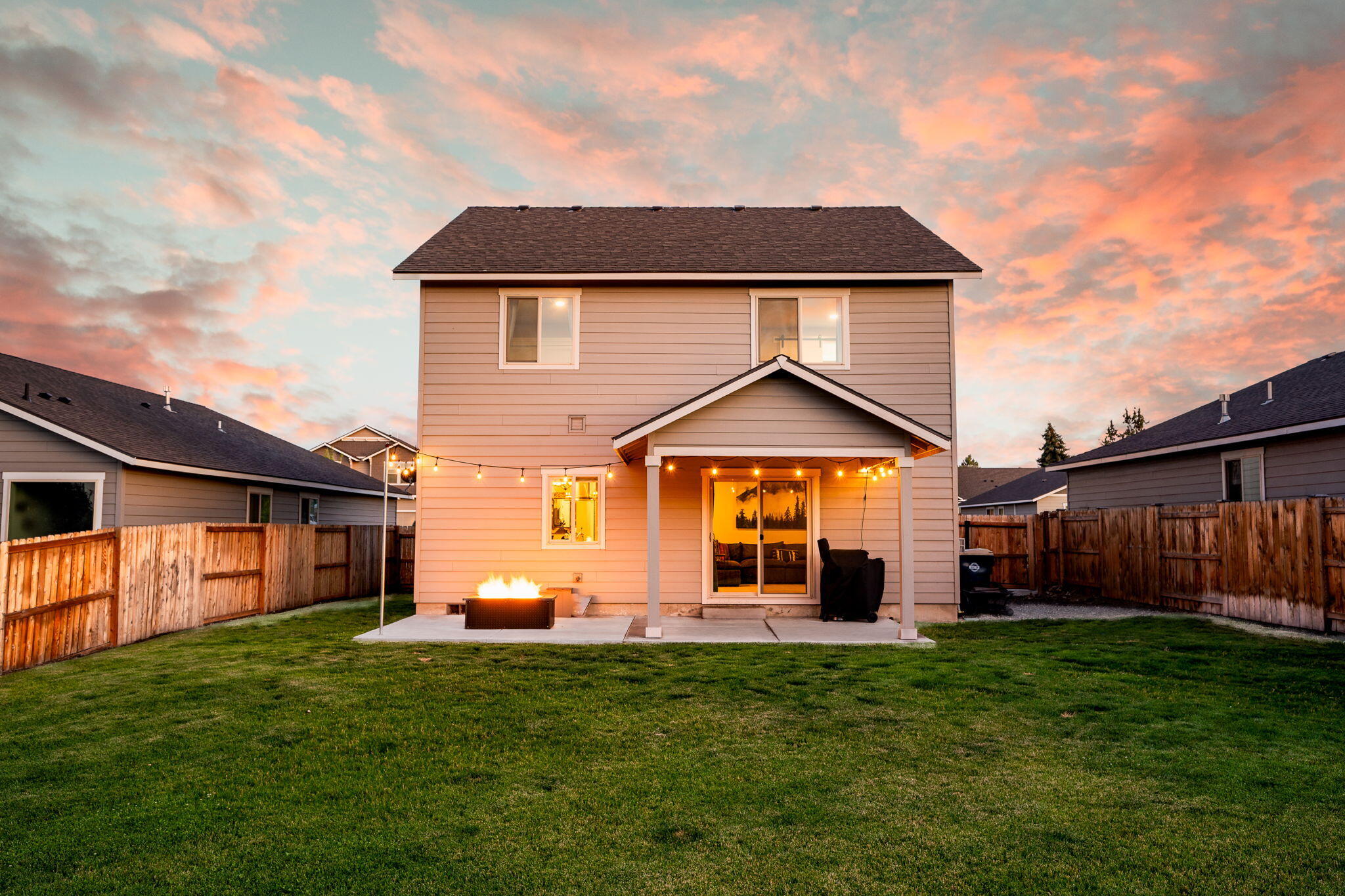 2383 SW Newberry Loop