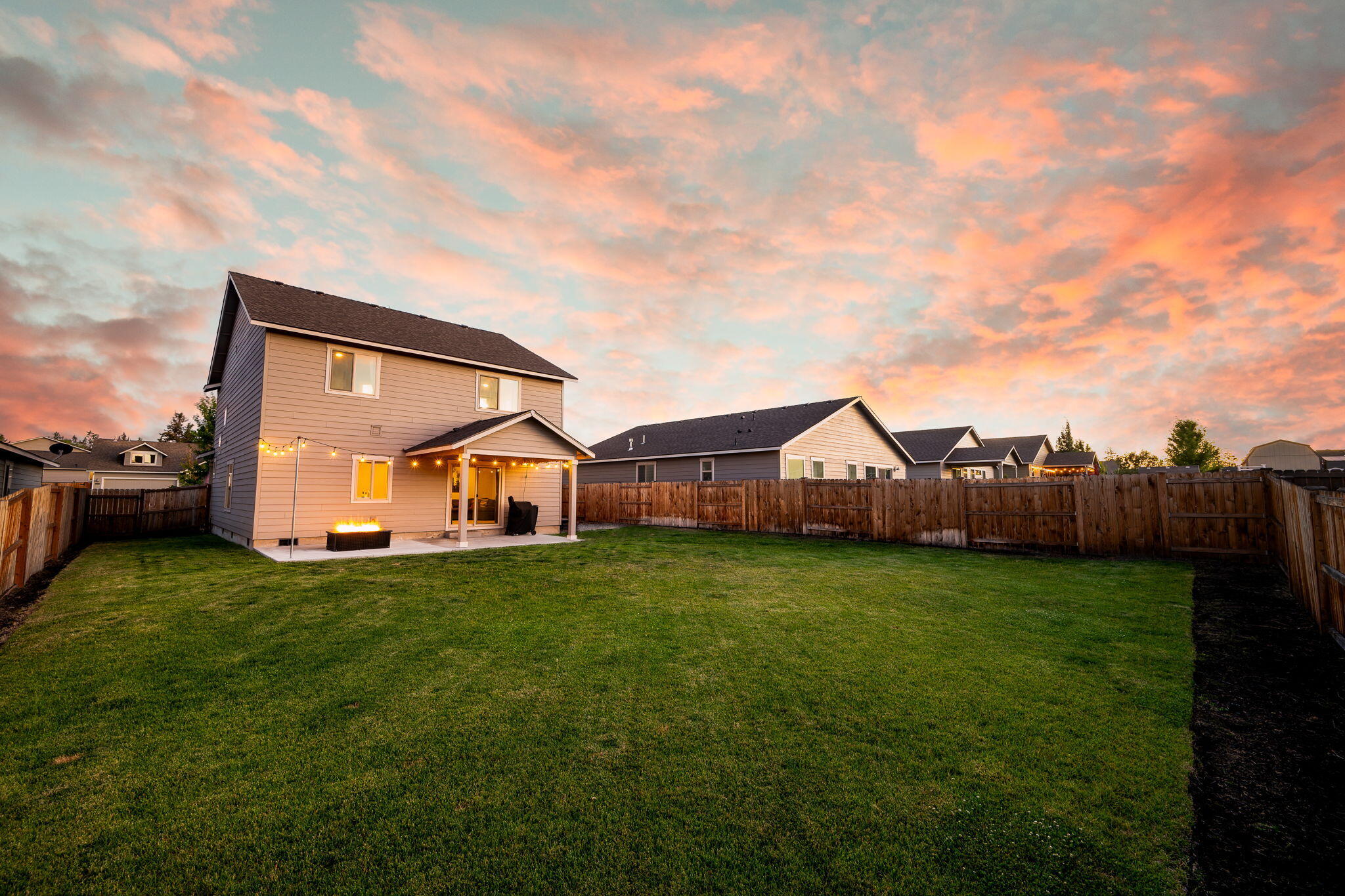 2383 SW Newberry Loop