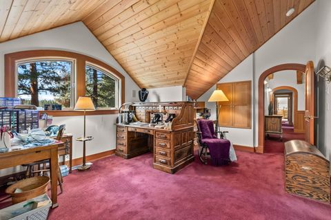 Tiny photo for 15275 Windigo Trail, Sisters, OR 97759 (MLS # 220217038)