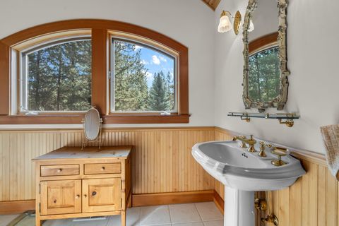 Tiny photo for 15275 Windigo Trail, Sisters, OR 97759 (MLS # 220217038)