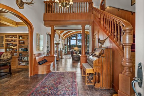 Tiny photo for 15275 Windigo Trail, Sisters, OR 97759 (MLS # 220217038)