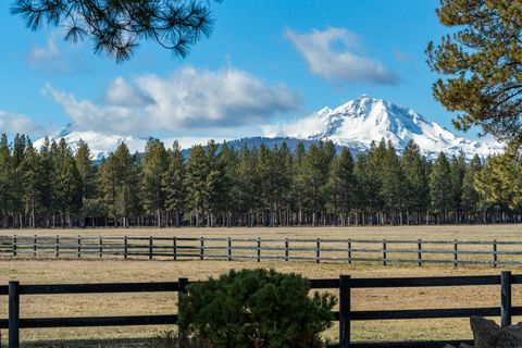 Tiny photo for 15275 Windigo Trail, Sisters, OR 97759 (MLS # 220217038)