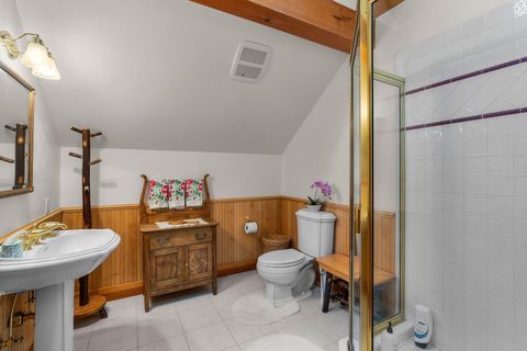 Tiny photo for 15275 Windigo Trail, Sisters, OR 97759 (MLS # 220217038)