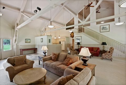 Tiny photo for 15275 Windigo Trail, Sisters, OR 97759 (MLS # 220217038)