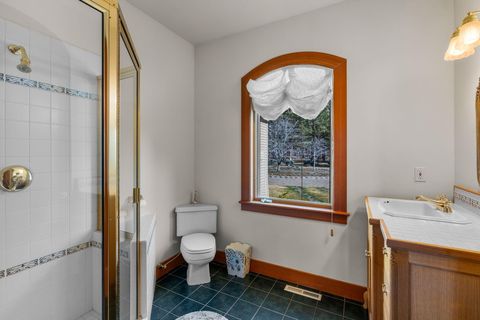 Tiny photo for 15275 Windigo Trail, Sisters, OR 97759 (MLS # 220217038)