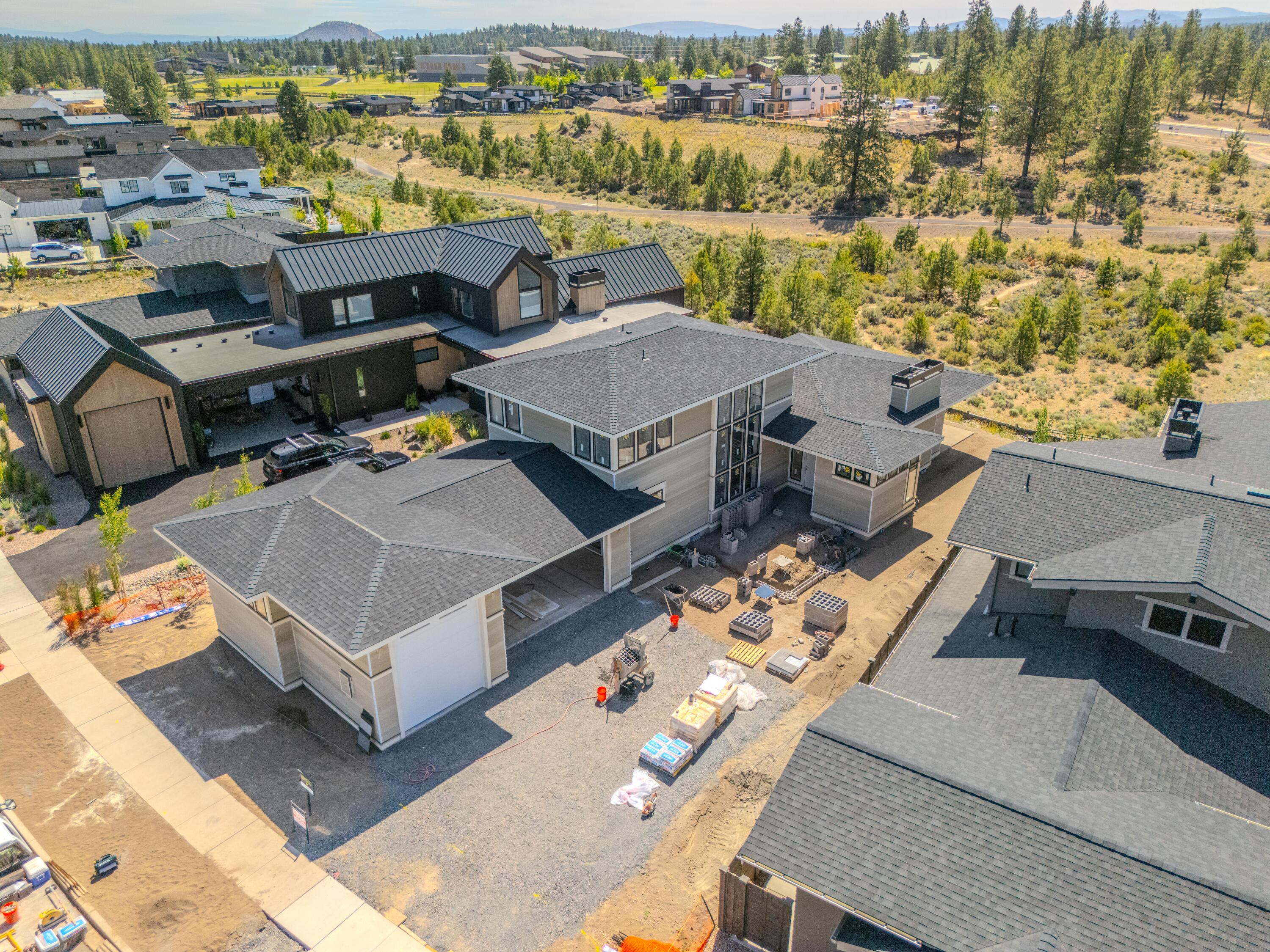 3227 NW Strickland Way