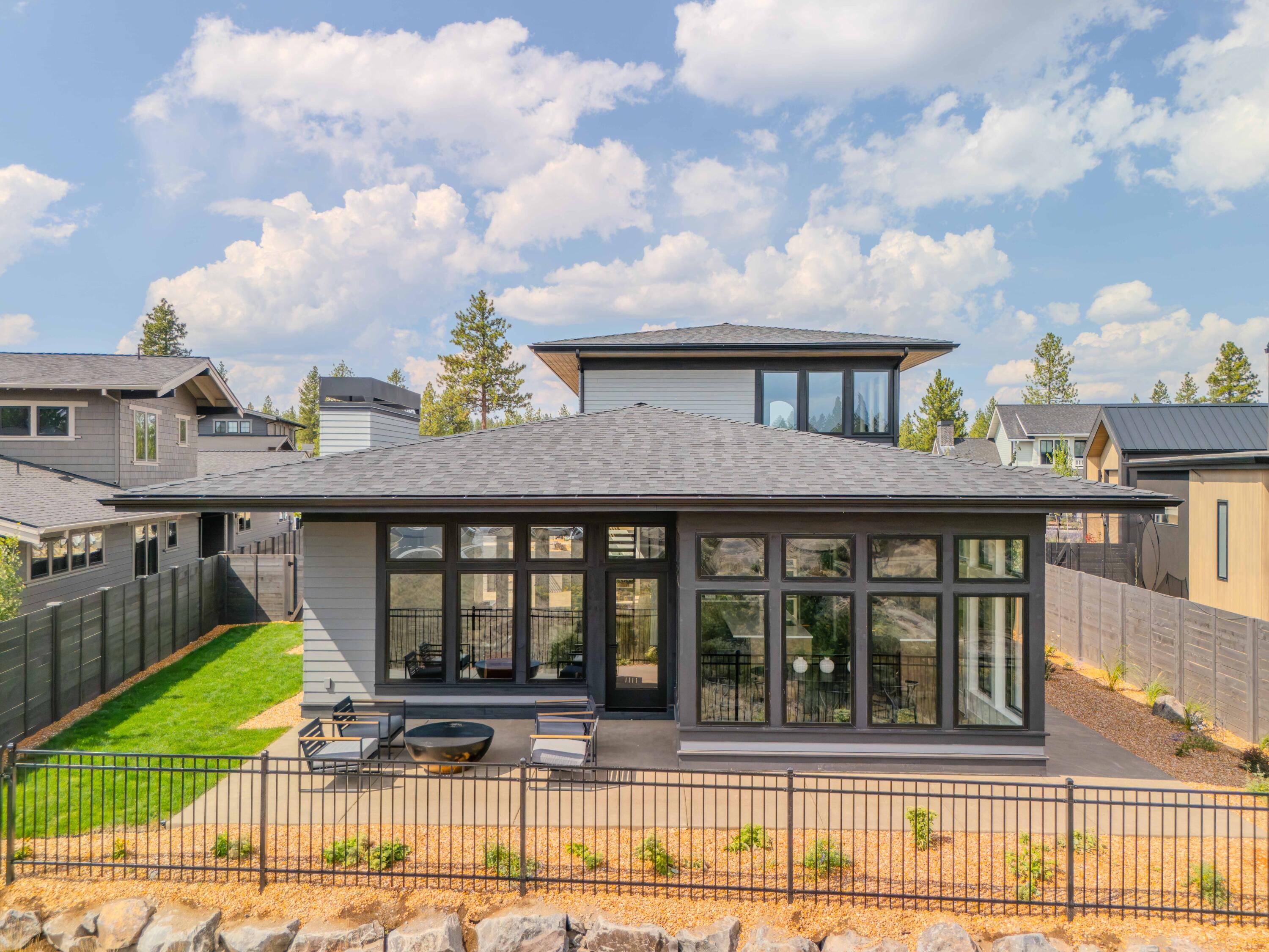 3227 NW Strickland Way